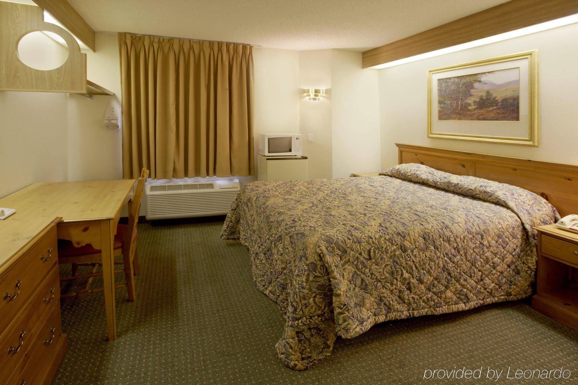 Americas Best Value Inn Addison Cameră foto
